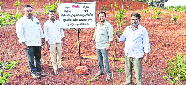 అంగన్వాడీ భవన నిర్మాణం ప్రారంభం 1