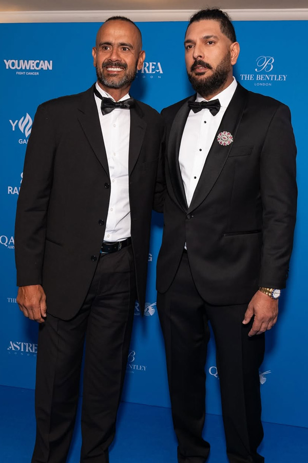Yuvraj Singh Hosts Star-Studded Charity Dinner Photos8