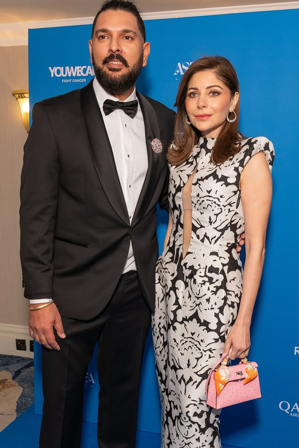 Yuvraj Singh Hosts Star-Studded Charity Dinner Photos9