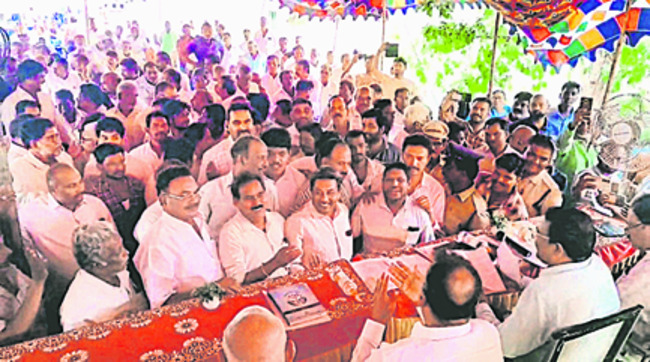 తిరగబడ్డ రైతుబిడ్డ 1
