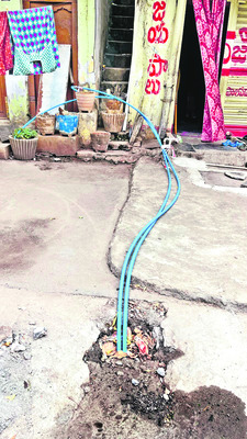 కనెక్షన్.. కలెక్షన్! 1