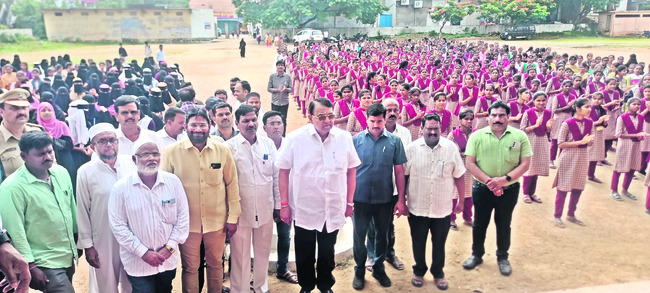 ప్రకృతితోనే మానవ మనుగడ1