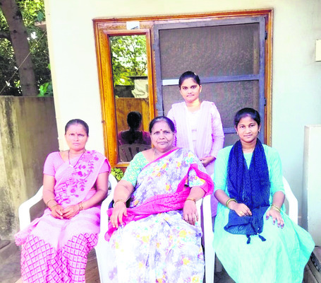 ముంచెత్తుతున్న వరద 4