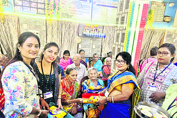 రాష్ట్రపతి భద్రతా ఏర్పాట్లపై సమీక్ష 3
