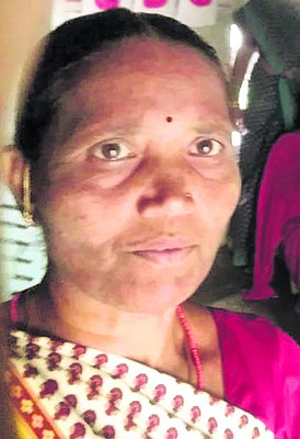 చికిత్స పొందుతూ అంగన్వాడీ టీచర్ మృతి1