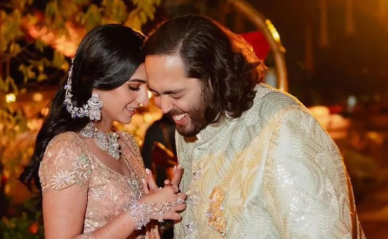 Radhika Merchant, Anant Ambani 1st wedding Anniversary Photos23