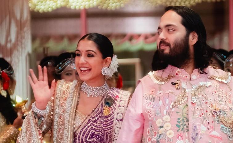 Radhika Merchant, Anant Ambani 1st wedding Anniversary Photos16