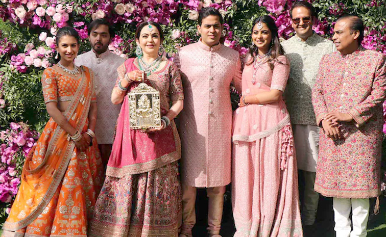 Radhika Merchant, Anant Ambani 1st wedding Anniversary Photos19