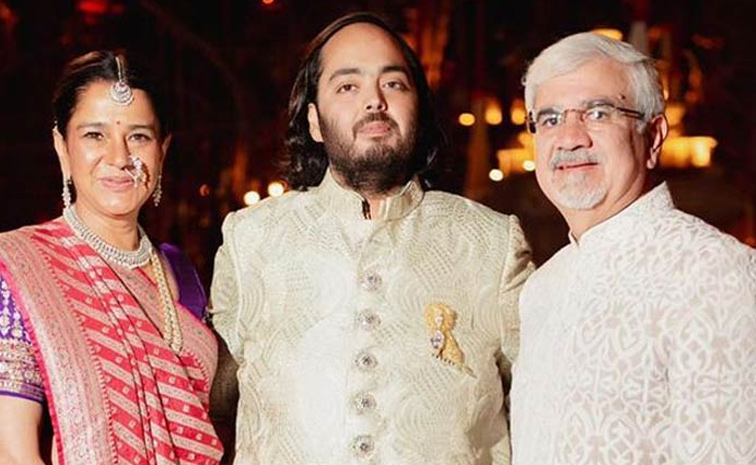 Radhika Merchant, Anant Ambani 1st wedding Anniversary Photos22
