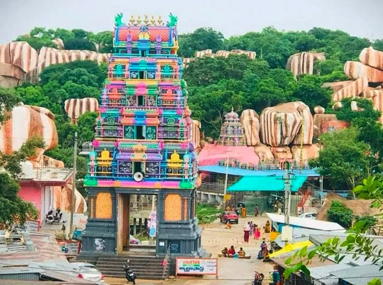 Sri Edupayala Vana Durga Bhavani Devalayam Photos2