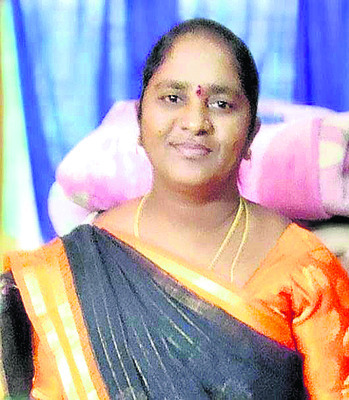 ఆకతాయిల ఆగడాలకు చెక్1