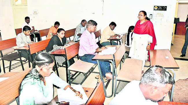 గ్రూప్‌–4 పరీక్షలు ప్రశాంతం1