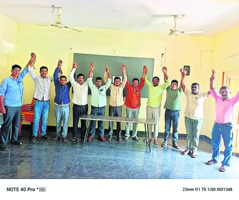 280 మెట్రిక్ టన్నుల ఎరువులు పంపిణీ
1