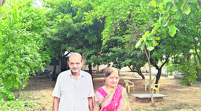 హరిత టీచర్లు3
