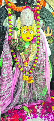 చెరువు గట్టున కొచ్చెరు మైసమ్మ..1