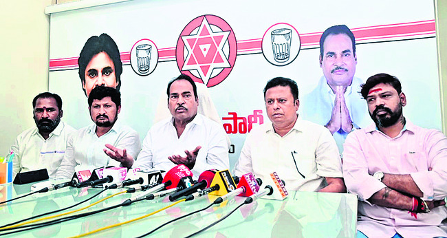 హత్య ఎందుకు జరిగింది..ఎలా చేశారంటే?1