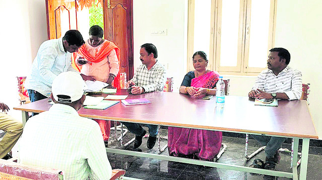 పరిశ్రమల ఏర్పాటుకు తోడ్పాటునందిస్తాం
2