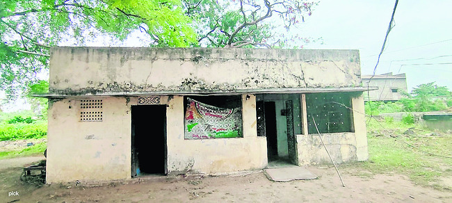 ఉత్పత్తి.. ఉత్తుత్తే...1