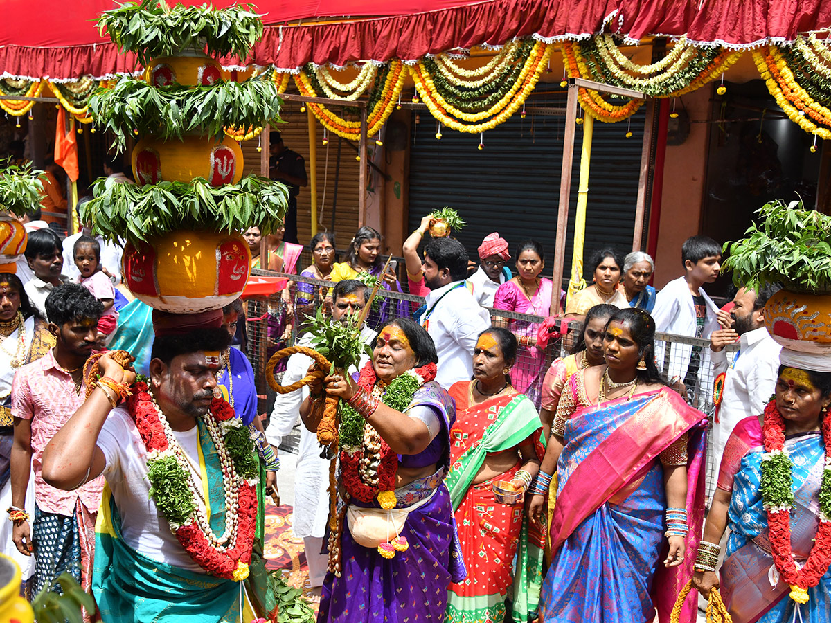 Secunderabad Ujjaini Mahankali Bonalu 2025 Photos37