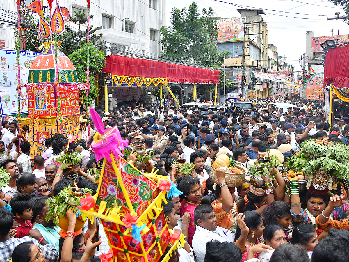 Secunderabad Ujjaini Mahankali Bonalu 2025 Photos10