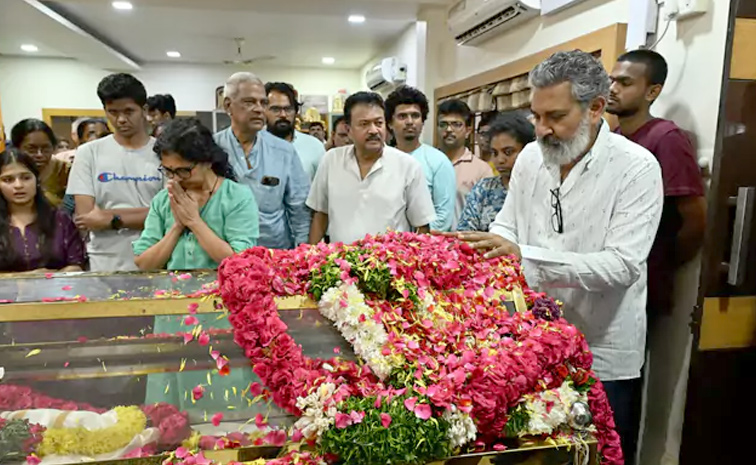 Tollywood Celebrities And Officials Tribute To Kota Srinivasa Rao Photos4