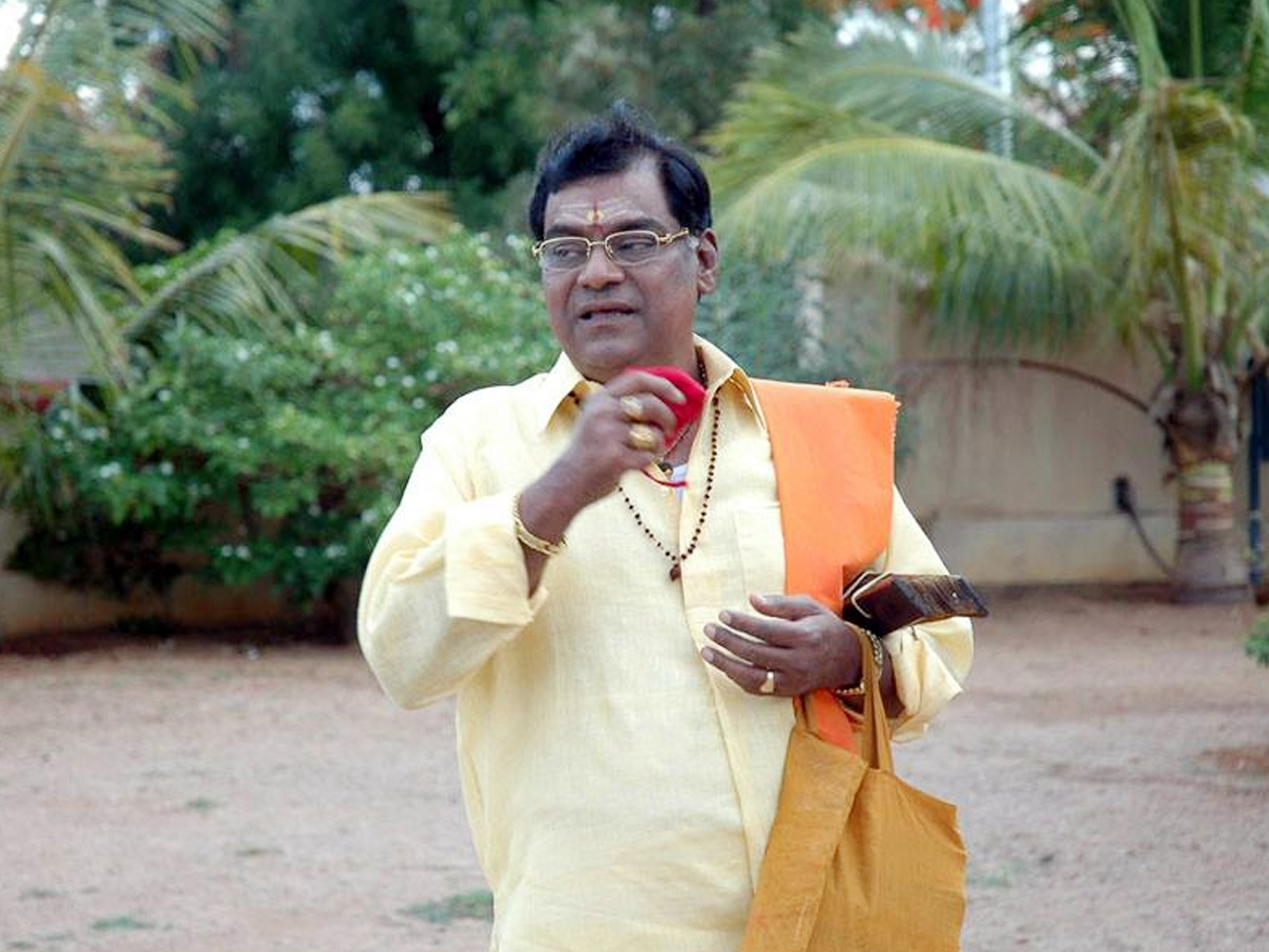 tollywood Veteran actor Kota Srinivasa Rao passed away 9