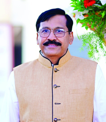విశ్వ ఖ్యాతి.. అధోగతి 1