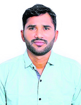 ఆరోగ్యమిత్రల మెడపై కత్తి1