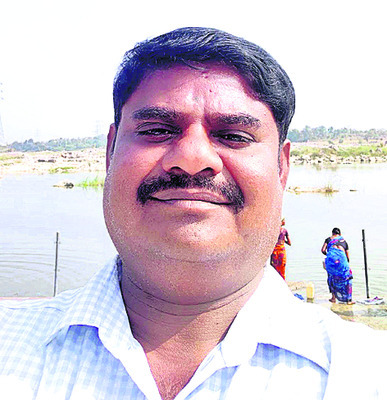 ఈ–పాస్ యంత్రాలకు కొత్త స్కానర్లు1