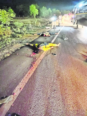 కన్నీటి వీడ్కోలు1