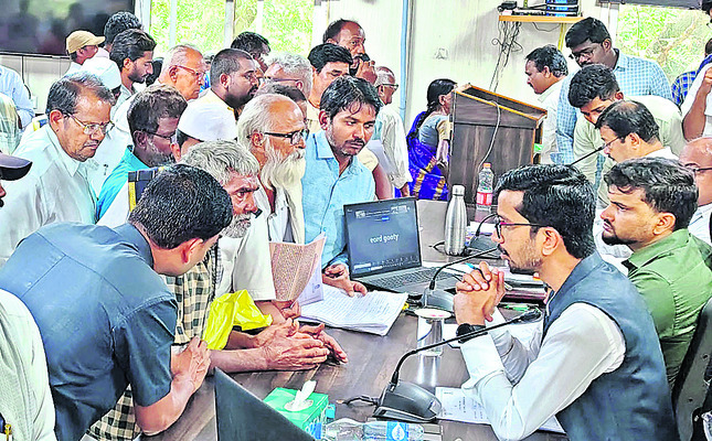 నేడు కలెక్టరేట్లో ‘పరిష్కార వేదిక’ 1