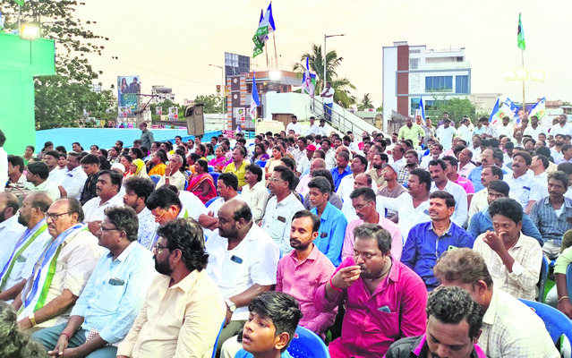 కూటమి మోసాలపై ప్రజల్లోకి.. 1