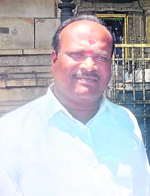 ఉలిగేపల్లిలో విద్యార్థి బలవన్మరణం
1