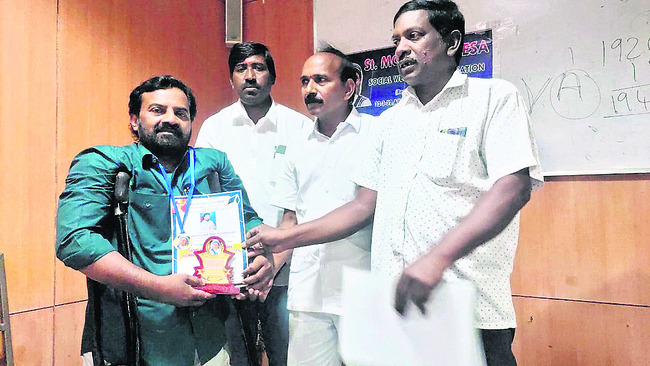 రిజిస్ట్రేషన్‌ కార్యాలయాలకు కొత్త పరికరాలు1