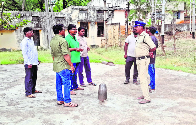 కార్మికుల సమ్మె బాట1