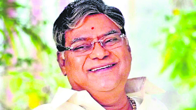 ఇద్దరు అటవీ ఉద్యోగులు సస్పెన్షన్ 1