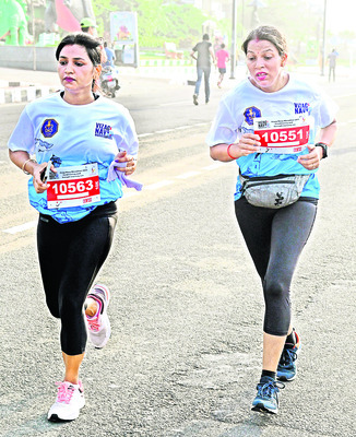 ఖాళీ భూములతో కాసుల పంట1
