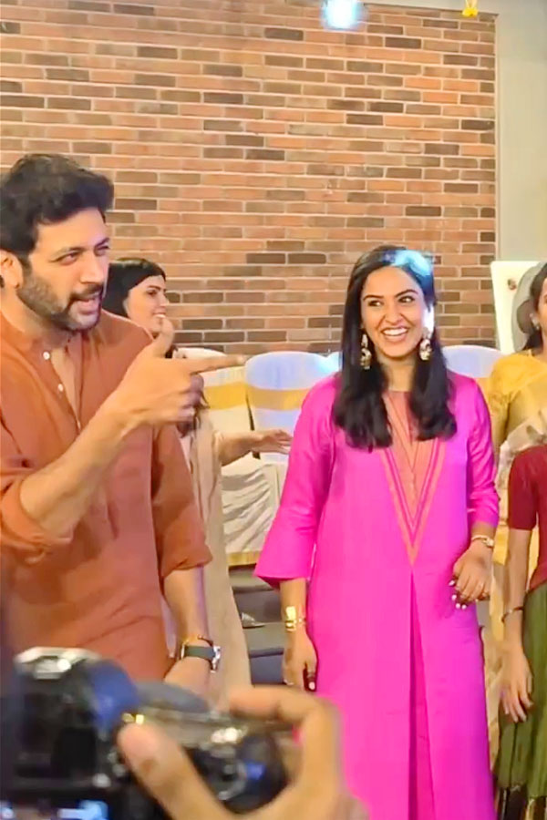 Hero Jayam Ravi Dances At Actor Arjuns wedding Photos5
