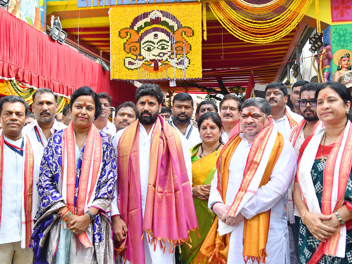Rangam Ritual At Ujjaini Mahankali At Secunderabad Photos2