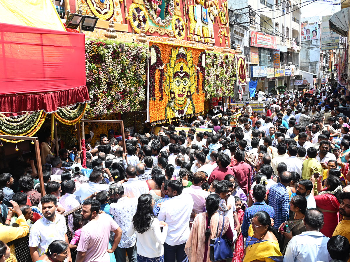 Rangam Ritual At Ujjaini Mahankali At Secunderabad Photos18
