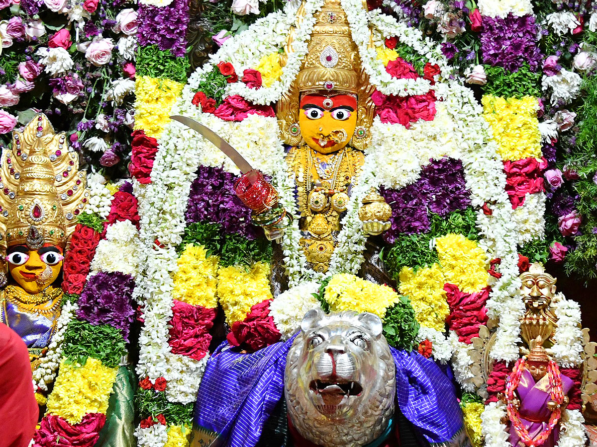 Rangam Ritual At Ujjaini Mahankali At Secunderabad Photos21