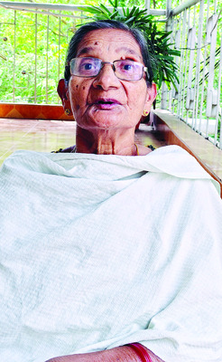 వెల్లువెత్తిన వినతులు1