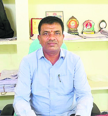 ఉరేసుకుని వ్యక్తి ఆత్మహత్య
1