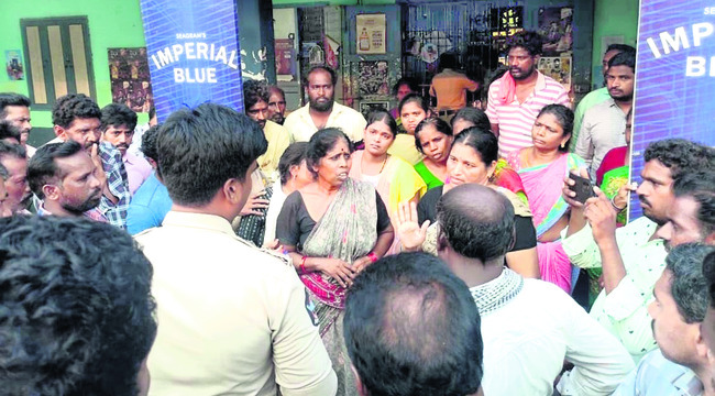 మహమ్మారి మద్యం.. బతుకులు ఛిద్రం1