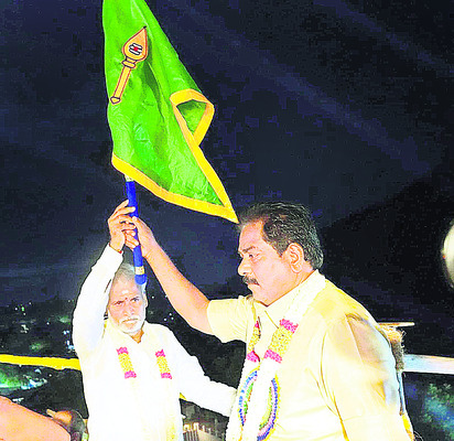 భక్తజన సాగరం.. తిరుప్పరకుండ్రం1