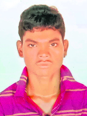 ఉరేసుకుని ట్రాన్స్‌జెండర్‌ ఆత్మహత్య!1