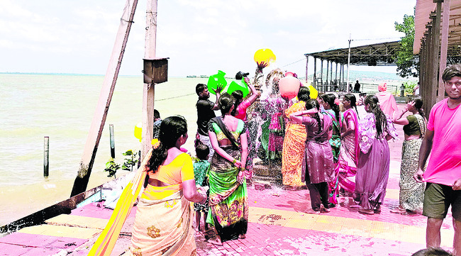వానదేవా.. కరుణించు! 1