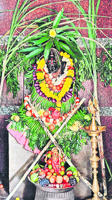 ఘనంగా రాజరాజేశ్వరి శాకంబరి ఉత్సవం 1