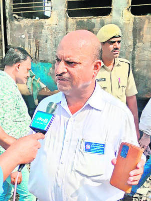 అగ్నిప్రమాదంపై అనుమానాలెన్నో2