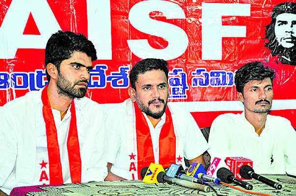నిత్యాన్నదానానికి పలువురి విరాళాలు2